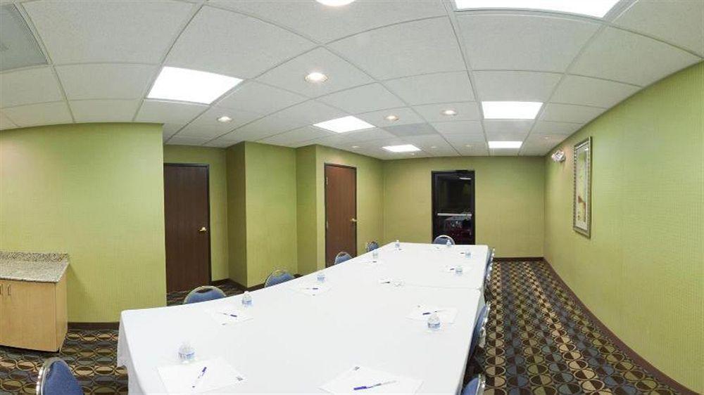 Holiday Inn Express Hotel & Suites Thornburg-S. Fredericksburg By Ihg Zewnętrze zdjęcie