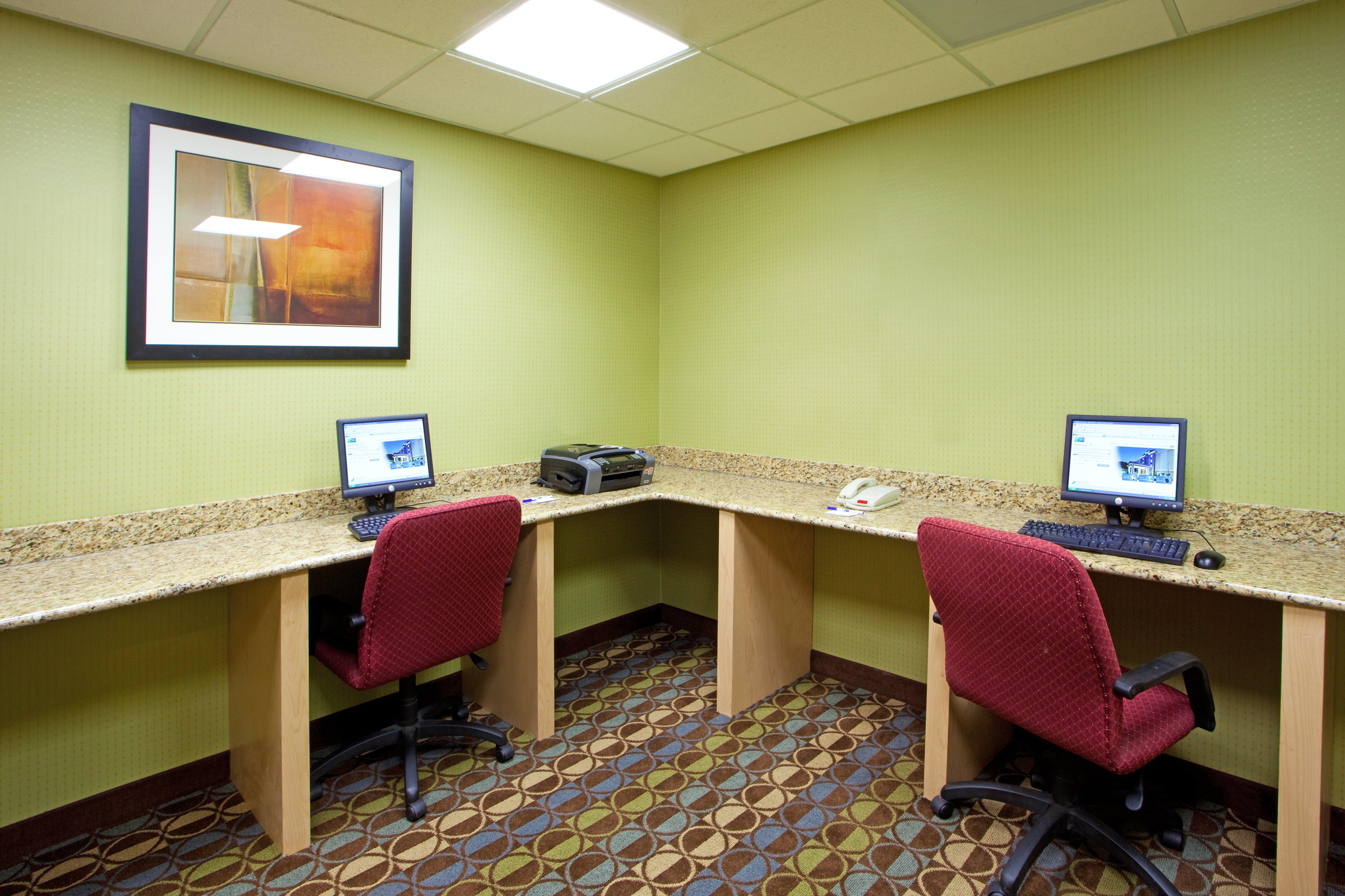 Holiday Inn Express Hotel & Suites Thornburg-S. Fredericksburg By Ihg Zewnętrze zdjęcie